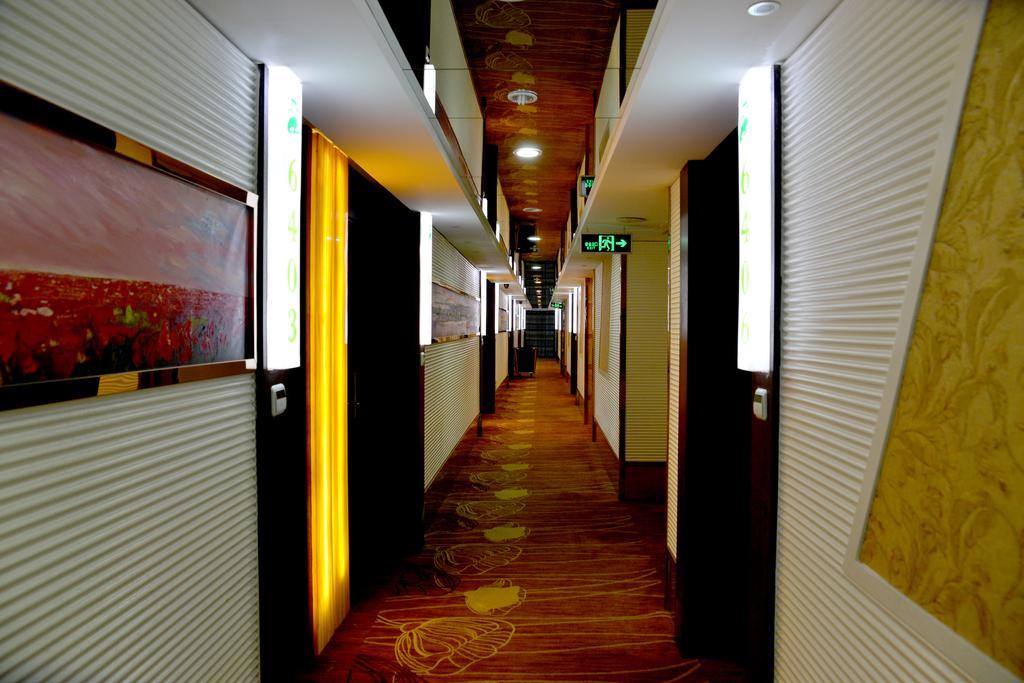 Yiwu Chu Xin Hotel Dış mekan fotoğraf